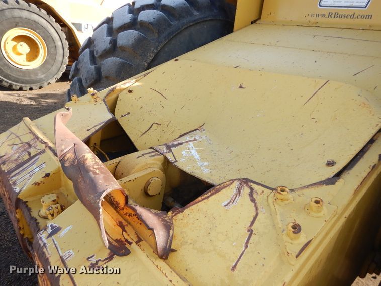 image for item DH2719 2000 Caterpillar 615C Series II elevating scraper