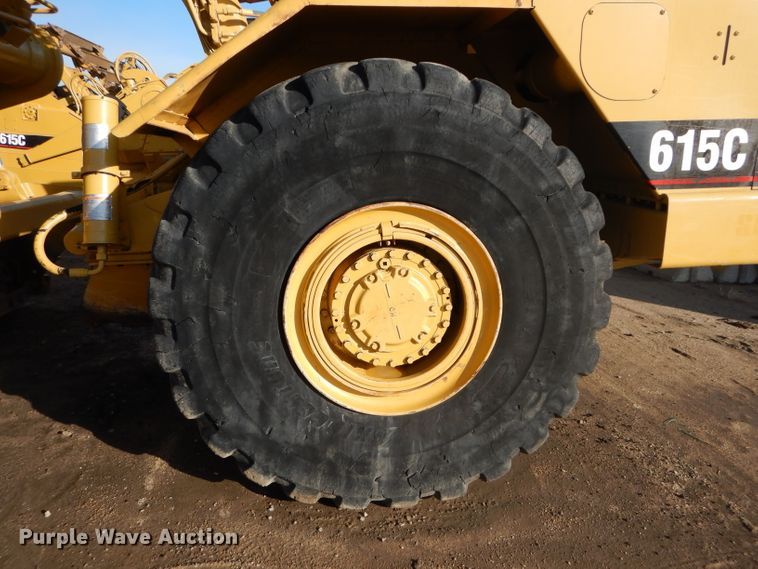 image for item DH2719 2000 Caterpillar 615C Series II elevating scraper