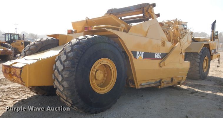 image for item DH2720 2003 Caterpillar 615C Series II elevating scraper
