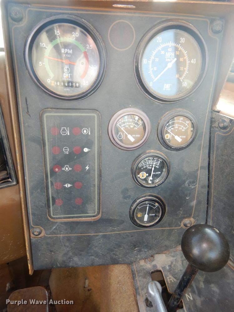 image for item DH2720 2003 Caterpillar 615C Series II elevating scraper