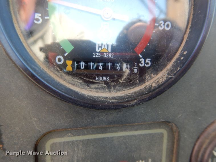 image for item DH2720 2003 Caterpillar 615C Series II elevating scraper