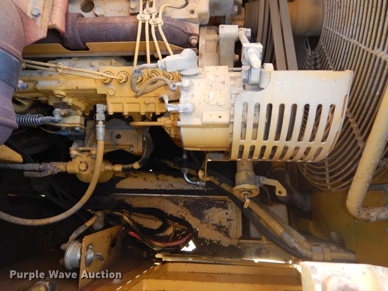 image for item DH2720 2003 Caterpillar 615C Series II elevating scraper