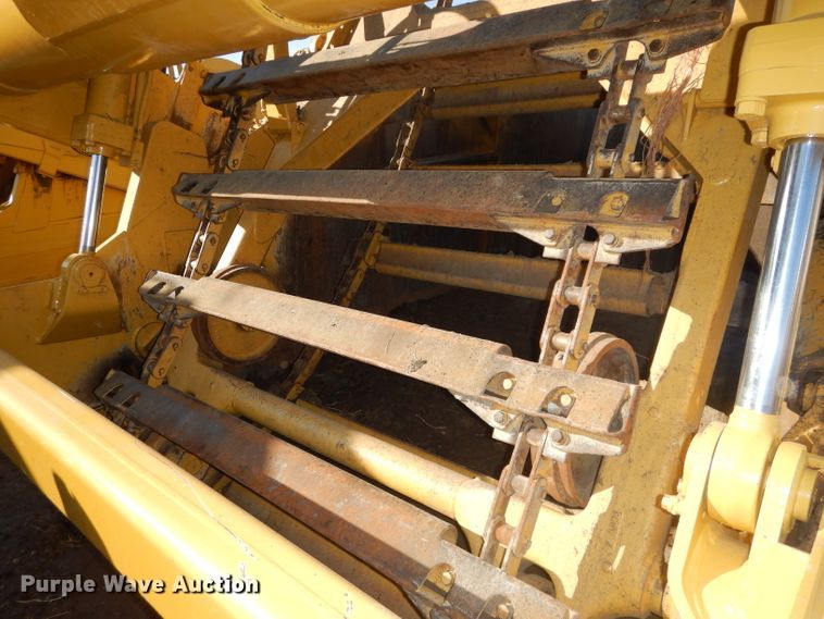 image for item DH2720 2003 Caterpillar 615C Series II elevating scraper