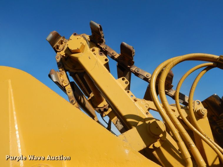 image for item DH2720 2003 Caterpillar 615C Series II elevating scraper