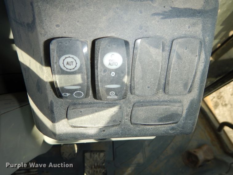 image for item DH2721 2014 Caterpillar 420F IT backhoe