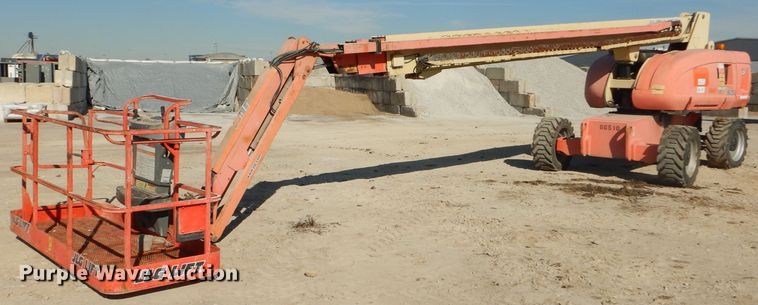 image for item DH2722 2002 JLG 860SJ boom lift