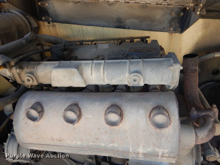 image for item DH2722 2002 JLG 860SJ boom lift