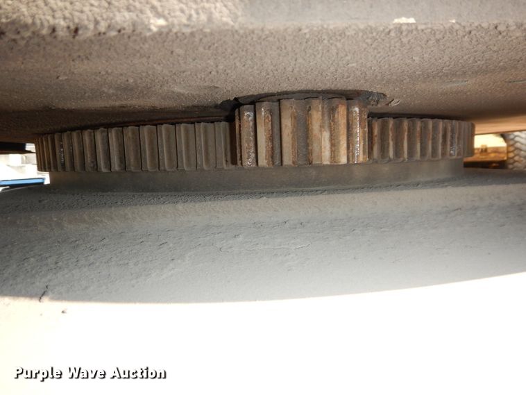 image for item DH2722 2002 JLG 860SJ boom lift