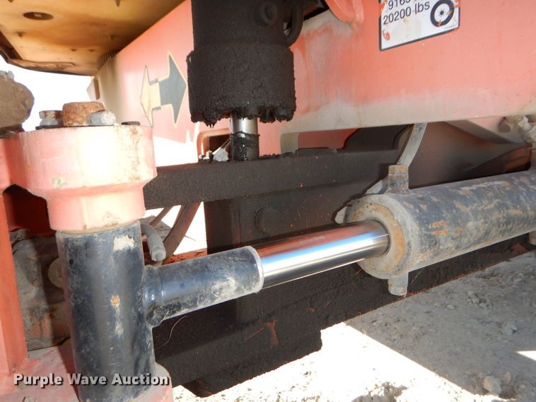 image for item DH2722 2002 JLG 860SJ boom lift