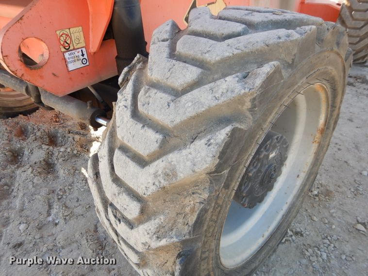 image for item DH2722 2002 JLG 860SJ boom lift