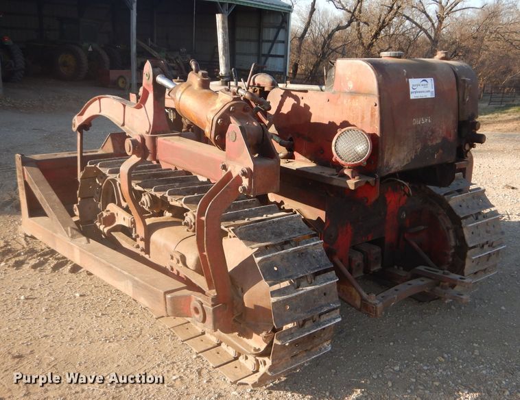 image for item DH2730 1954 International TD-9 dozer