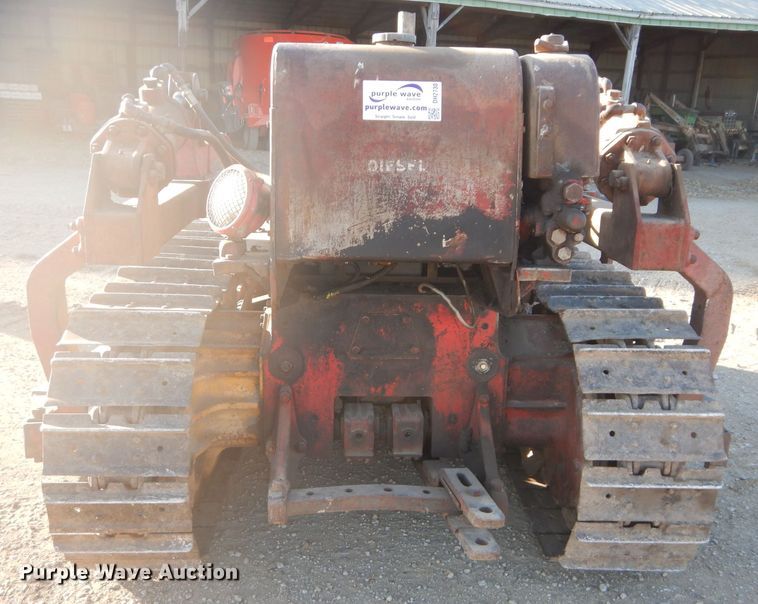 image for item DH2730 1954 International TD-9 dozer