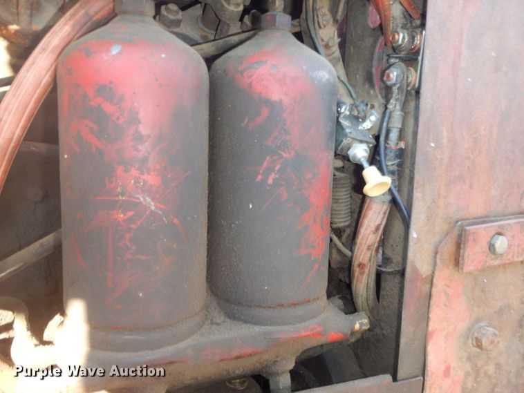 image for item DH2730 1954 International TD-9 dozer