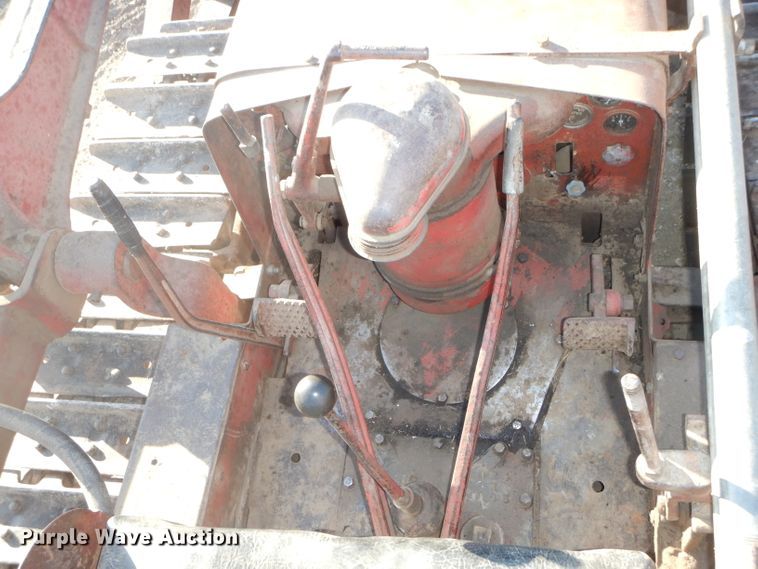 image for item DH2730 1954 International TD-9 dozer