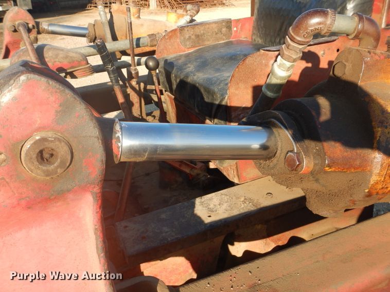 image for item DH2730 1954 International TD-9 dozer