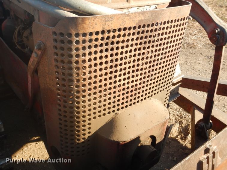 image for item DH2730 1954 International TD-9 dozer