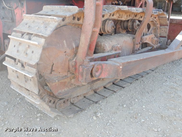 image for item DH2730 1954 International TD-9 dozer