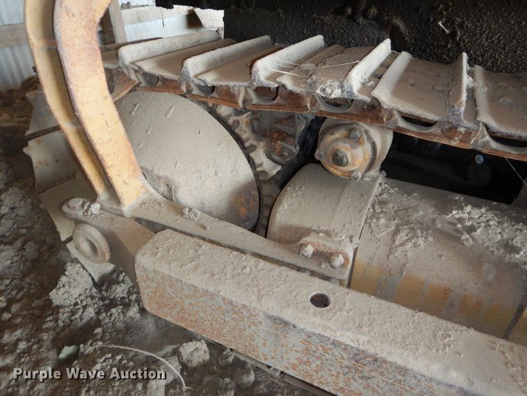 image for item DH2730 1954 International TD-9 dozer