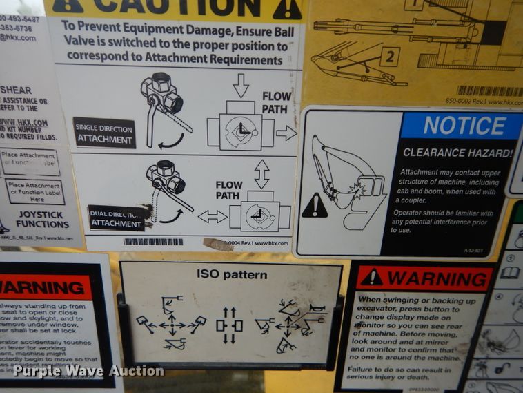 image for item DH2743 2014 Komatsu PC490LC-10 excavator