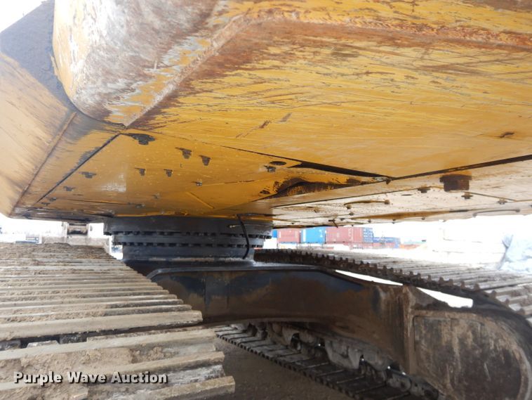 image for item DH2743 2014 Komatsu PC490LC-10 excavator