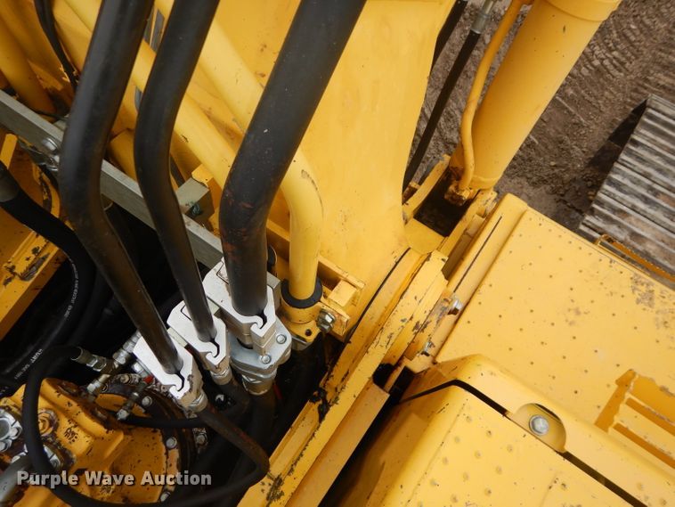 image for item DH2743 2014 Komatsu PC490LC-10 excavator