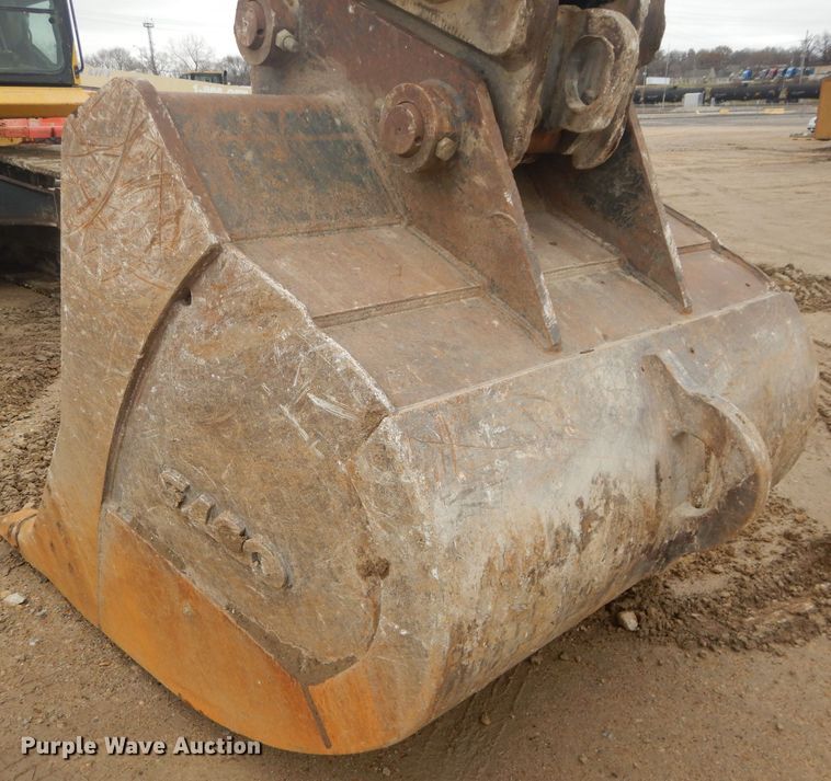 image for item DH2743 2014 Komatsu PC490LC-10 excavator