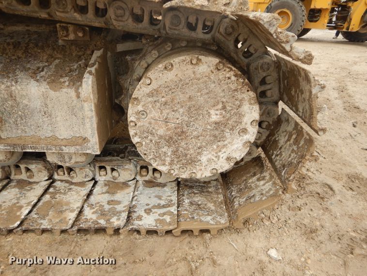image for item DH2743 2014 Komatsu PC490LC-10 excavator