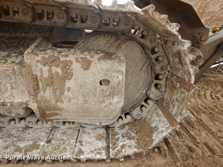 image for item DH2743 2014 Komatsu PC490LC-10 excavator