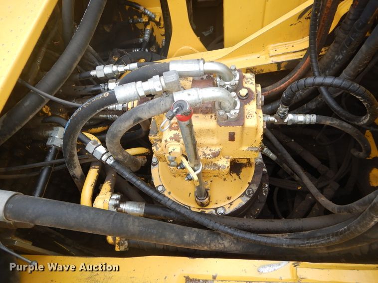 image for item DH2744 2014 Komatsu PC490LC-10 excavator