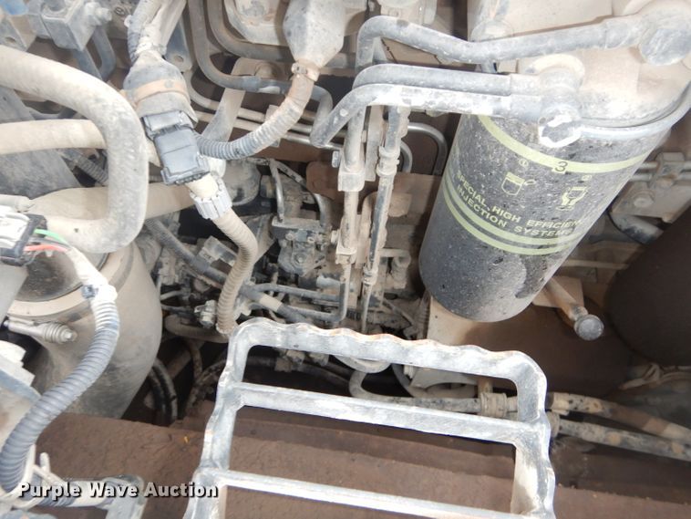 image for item DH2744 2014 Komatsu PC490LC-10 excavator