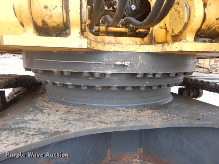 image for item DH2744 2014 Komatsu PC490LC-10 excavator