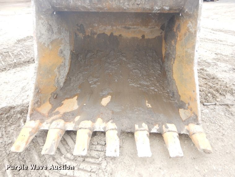 image for item DH2744 2014 Komatsu PC490LC-10 excavator