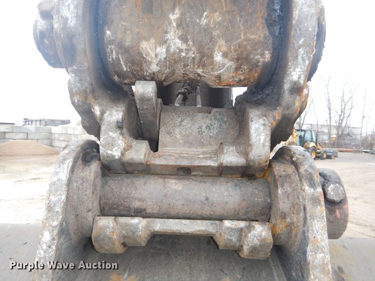 image for item DH2744 2014 Komatsu PC490LC-10 excavator