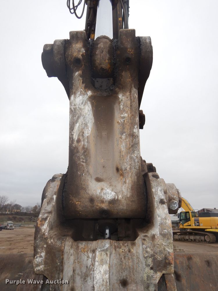 image for item DH2744 2014 Komatsu PC490LC-10 excavator