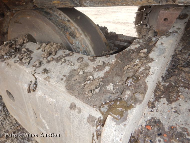 image for item DH2744 2014 Komatsu PC490LC-10 excavator