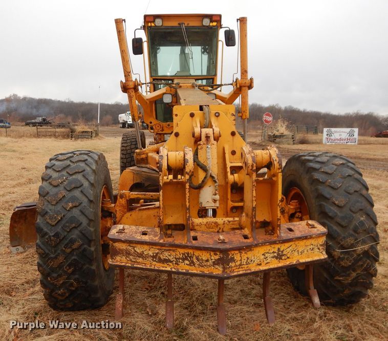 image for item DH2746 1989 John Deere 770BH motor grader