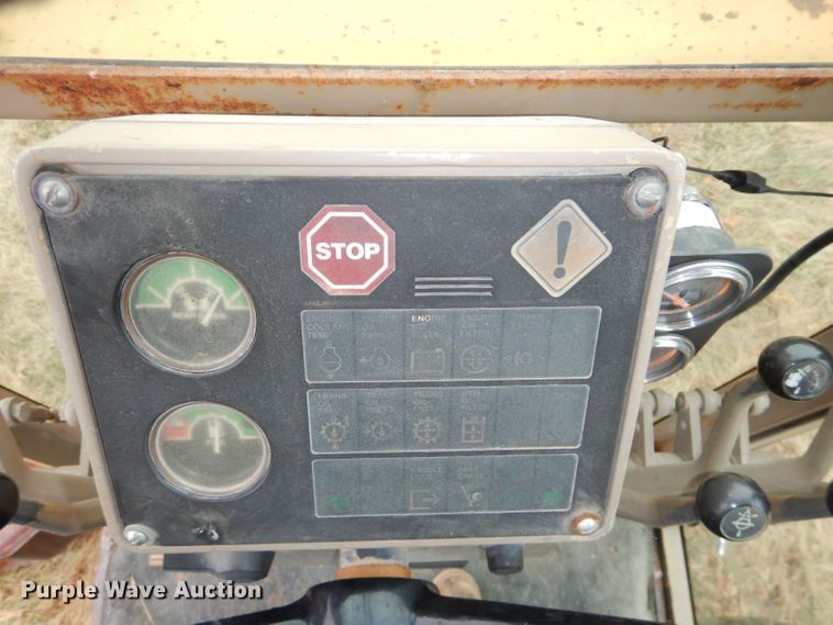 image for item DH2746 1989 John Deere 770BH motor grader