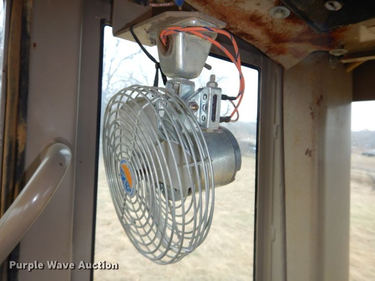 image for item DH2746 1989 John Deere 770BH motor grader