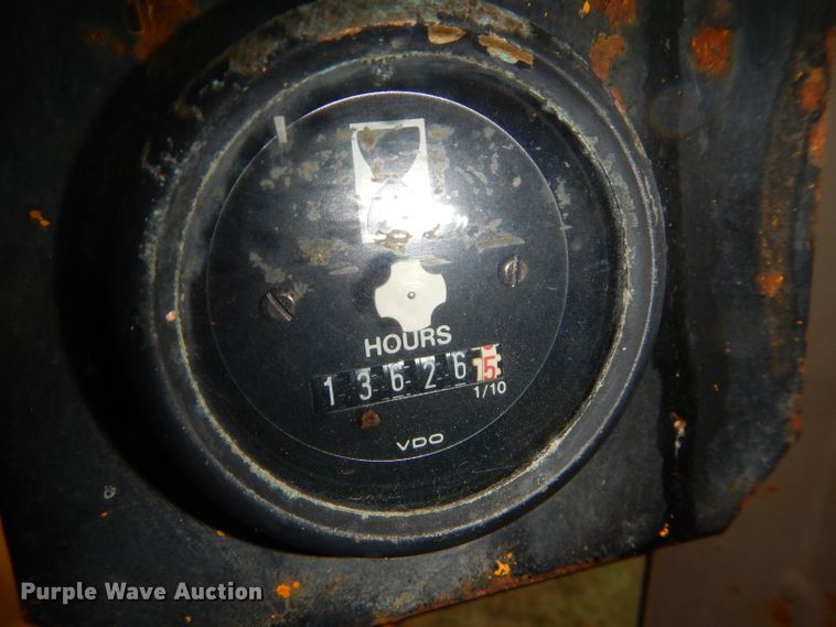 image for item DH2746 1989 John Deere 770BH motor grader