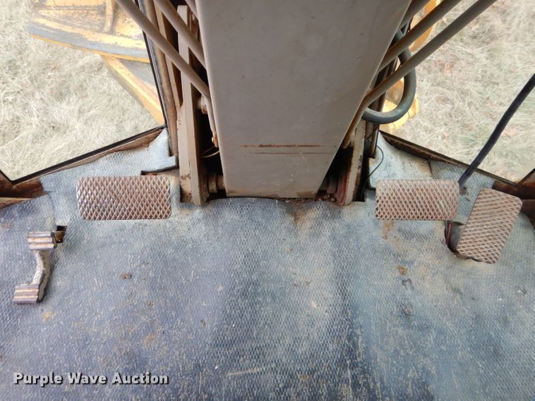 image for item DH2746 1989 John Deere 770BH motor grader