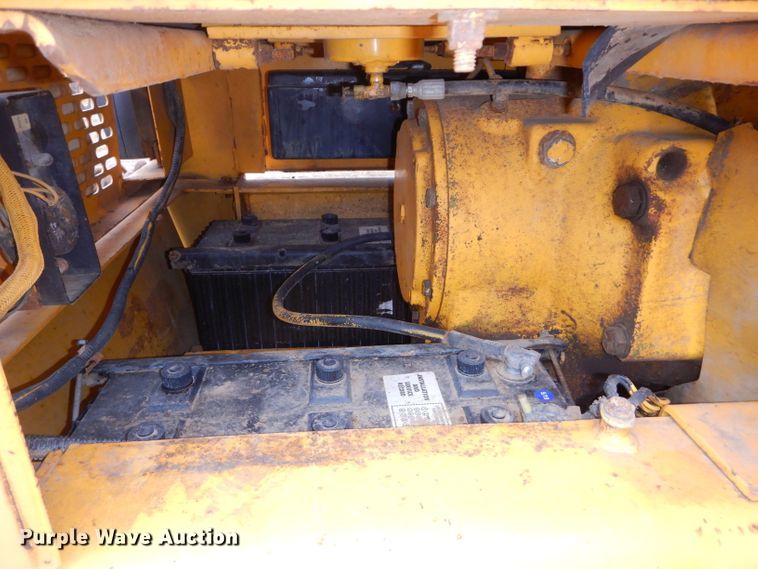 image for item DH2746 1989 John Deere 770BH motor grader