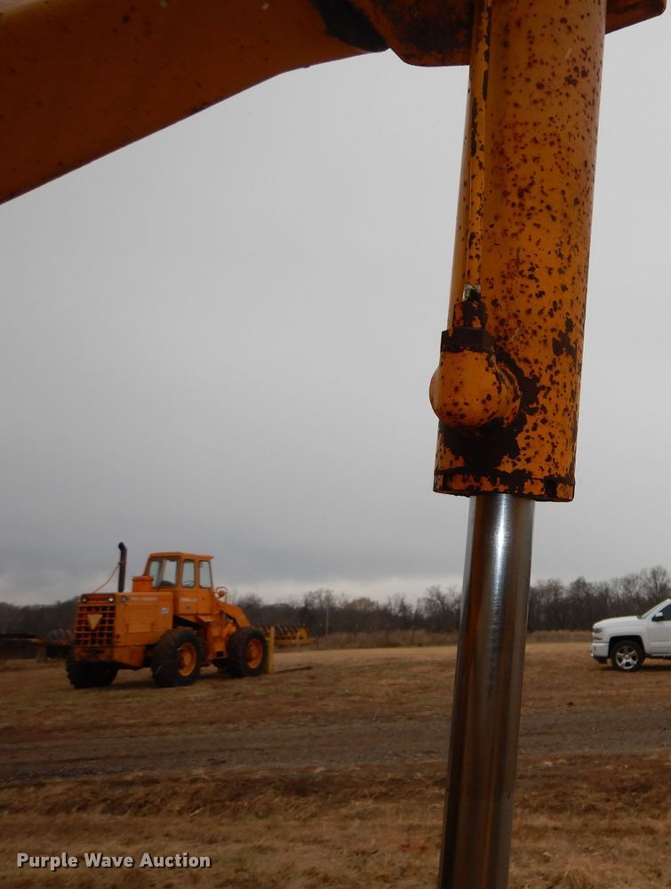 image for item DH2746 1989 John Deere 770BH motor grader