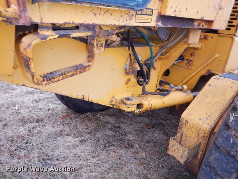 image for item DH2746 1989 John Deere 770BH motor grader