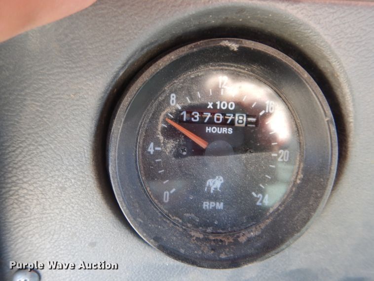 image for item DH4258 1998 Mack RD688S semi truck