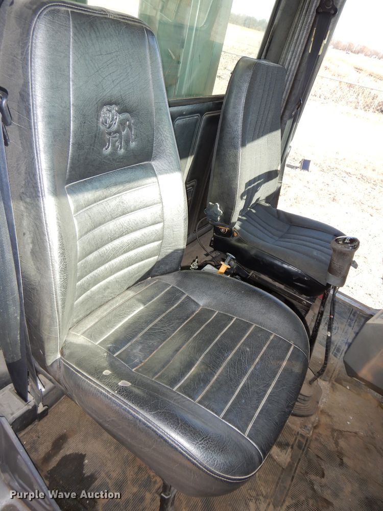 image for item DH4258 1998 Mack RD688S semi truck