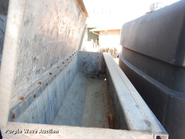 image for item DH4258 1998 Mack RD688S semi truck