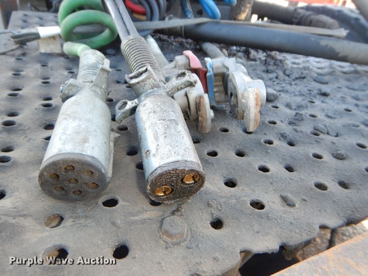 image for item DH4258 1998 Mack RD688S semi truck