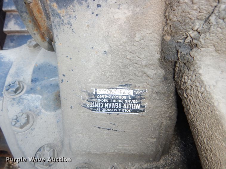 image for item DH4258 1998 Mack RD688S semi truck