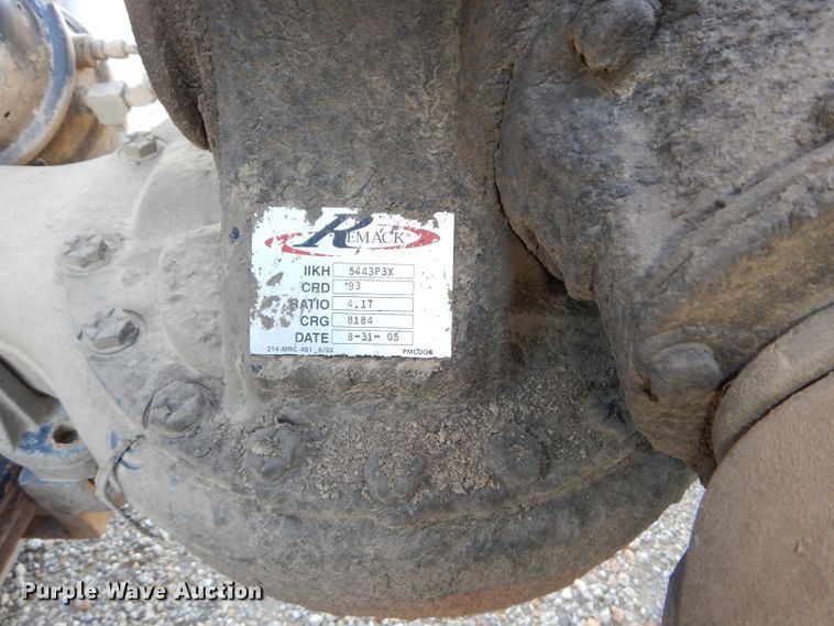 image for item DH4258 1998 Mack RD688S semi truck