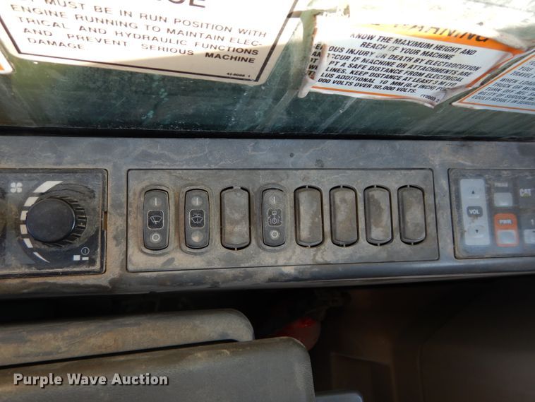 image for item DH4259 2006 Caterpillar 325C L excavator